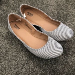 Gently Used Blue & White Striped Flats